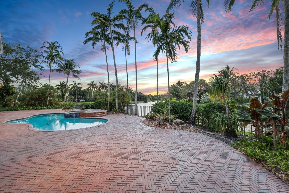 Stonebrook Estates - Residential