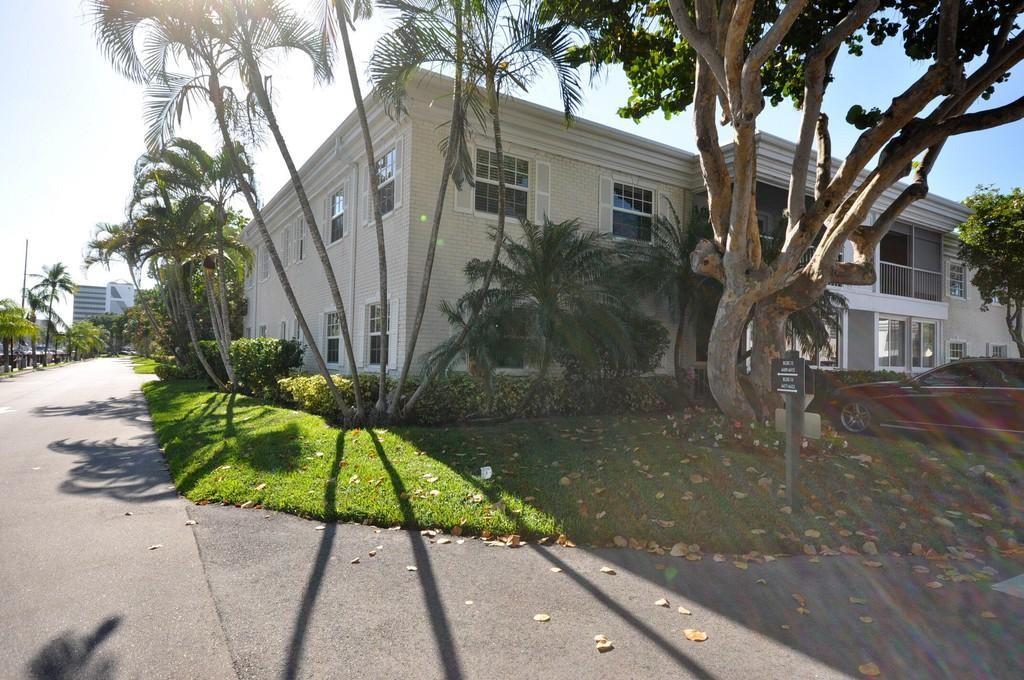 BAY COLONY CLUB - Residential