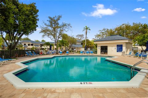 Tiny photo for 8164 NW 17th Manor #8164, Plantation, FL 33322 (MLS # F10555950)