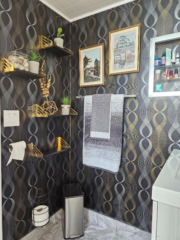 WINDSOR CONDOS - Residential