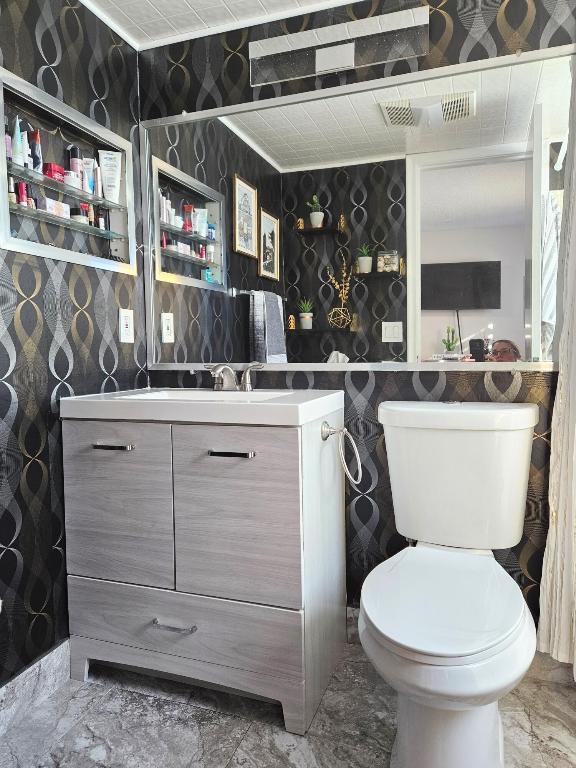 WINDSOR CONDOS - Residential