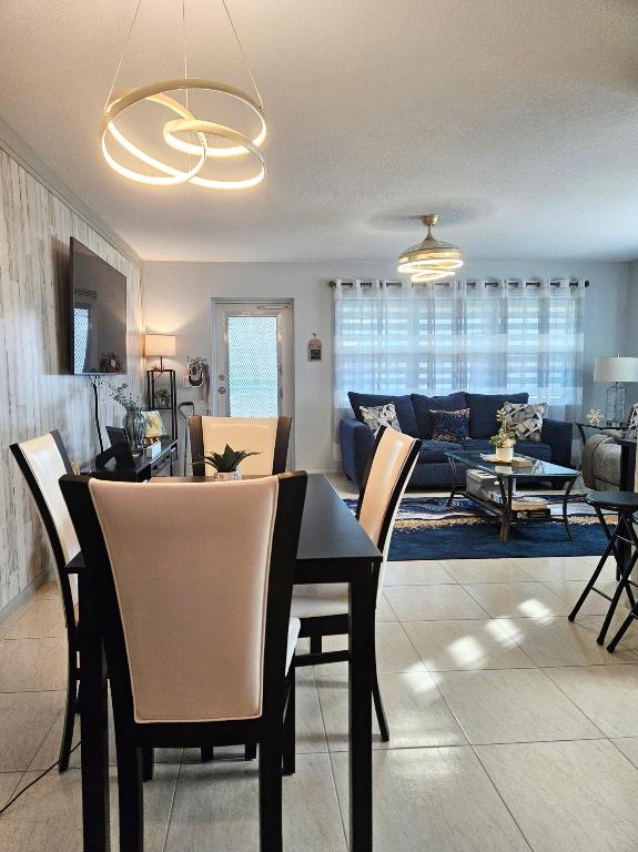 WINDSOR CONDOS - Residential