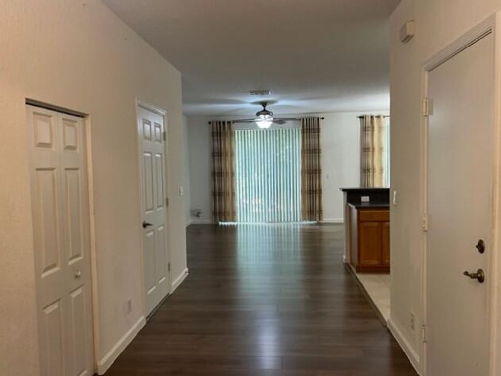 Photo of 3056 N Evergreen Cir, Boynton Beach, FL 33426 (MLS # R10926065)