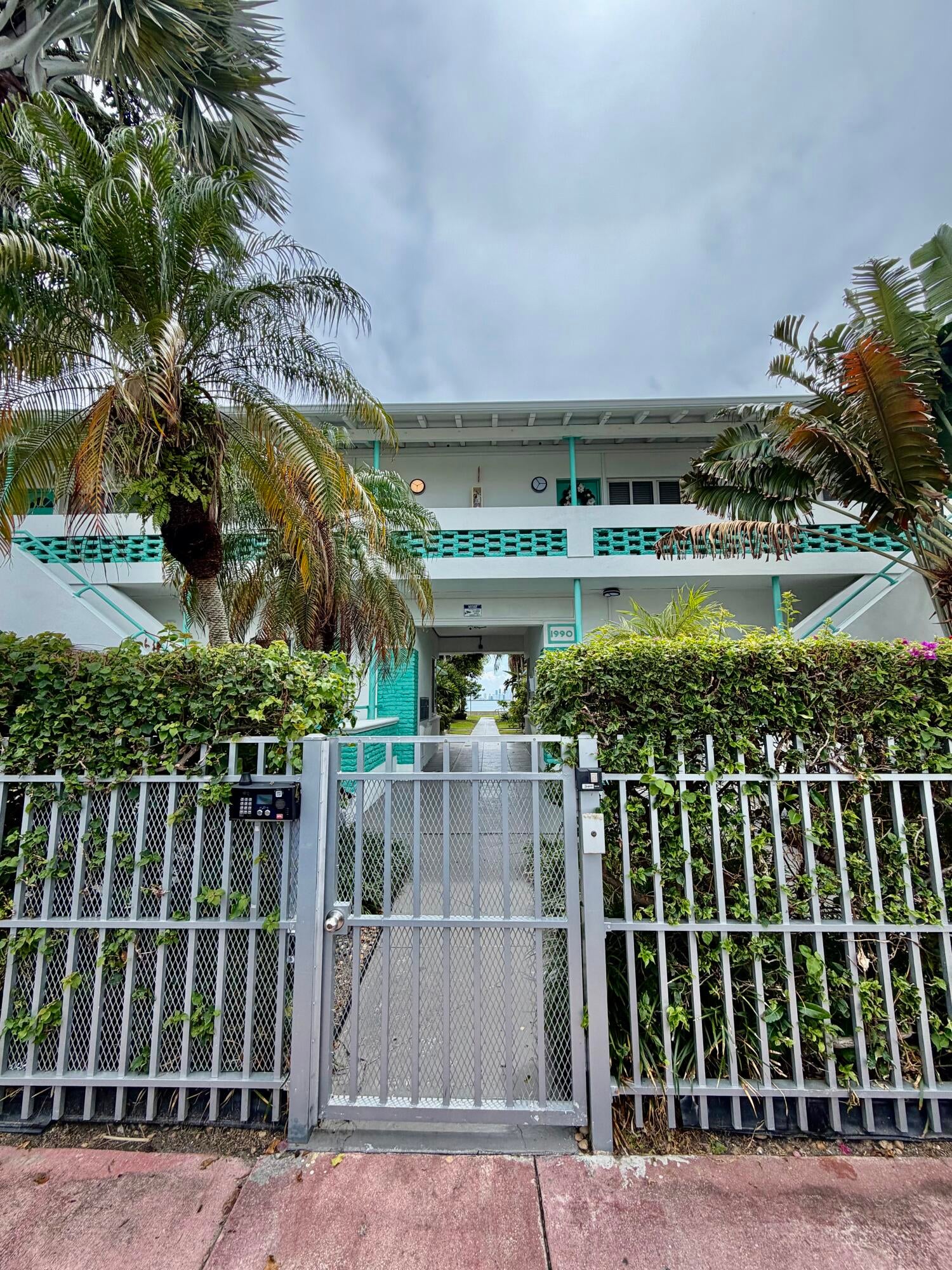 1980 Bay Drive 5