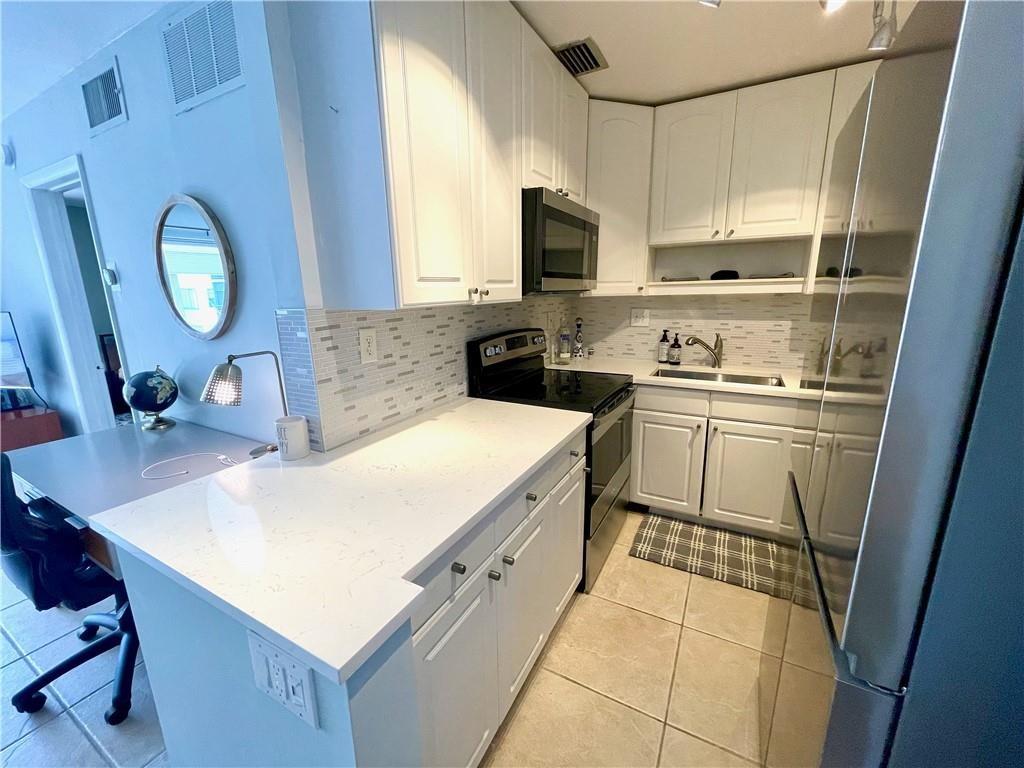 3040 NE 16th Ave 410