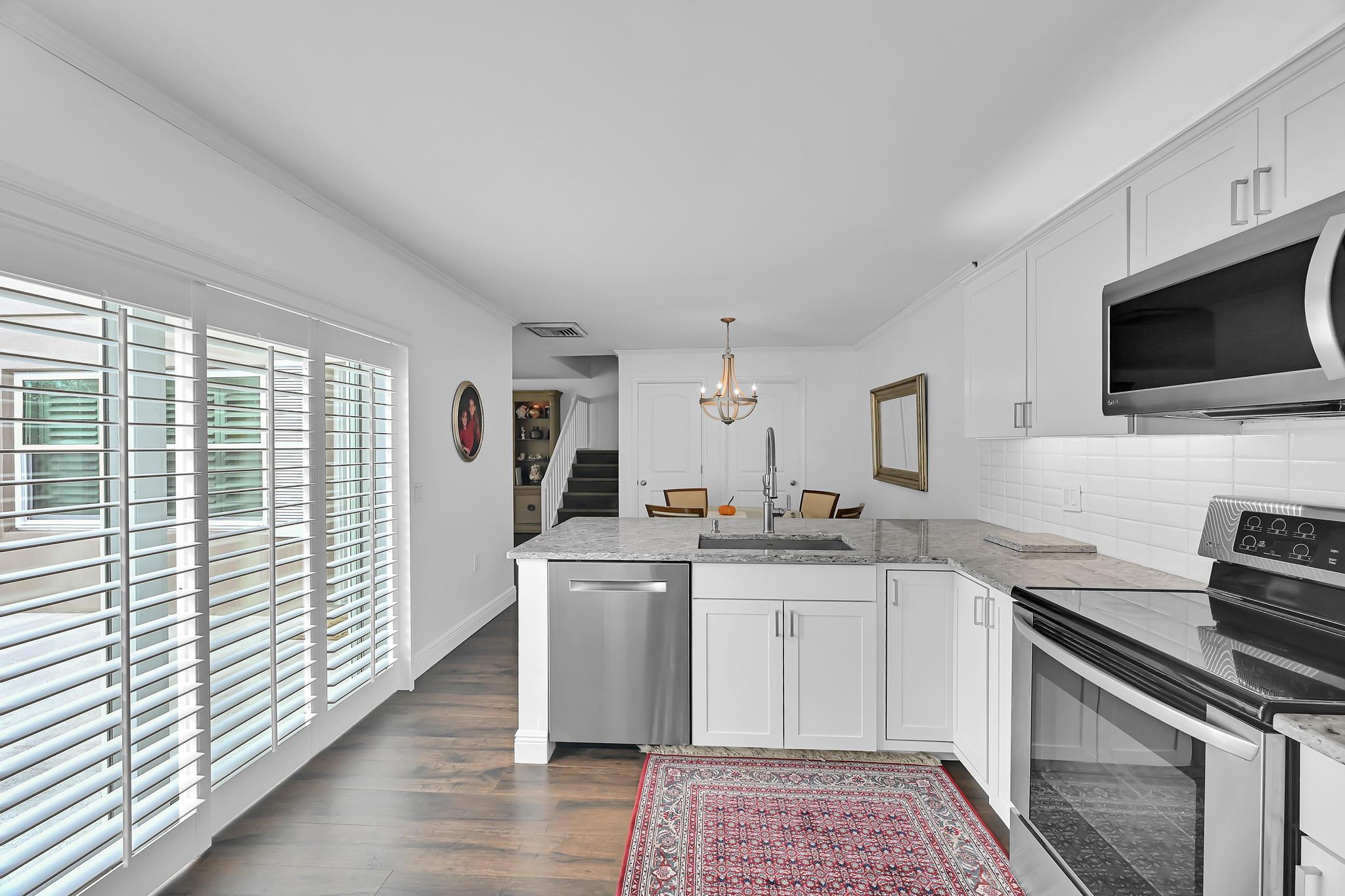 STAMFORD AT SUNSET TRACE (AKA MARTIN DOWNS PLAT 36 - Residential