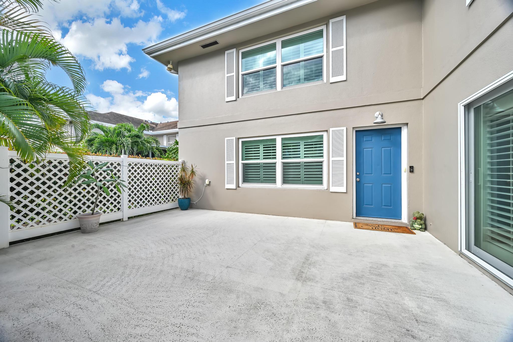 3373 SW Sunset Trace Circle