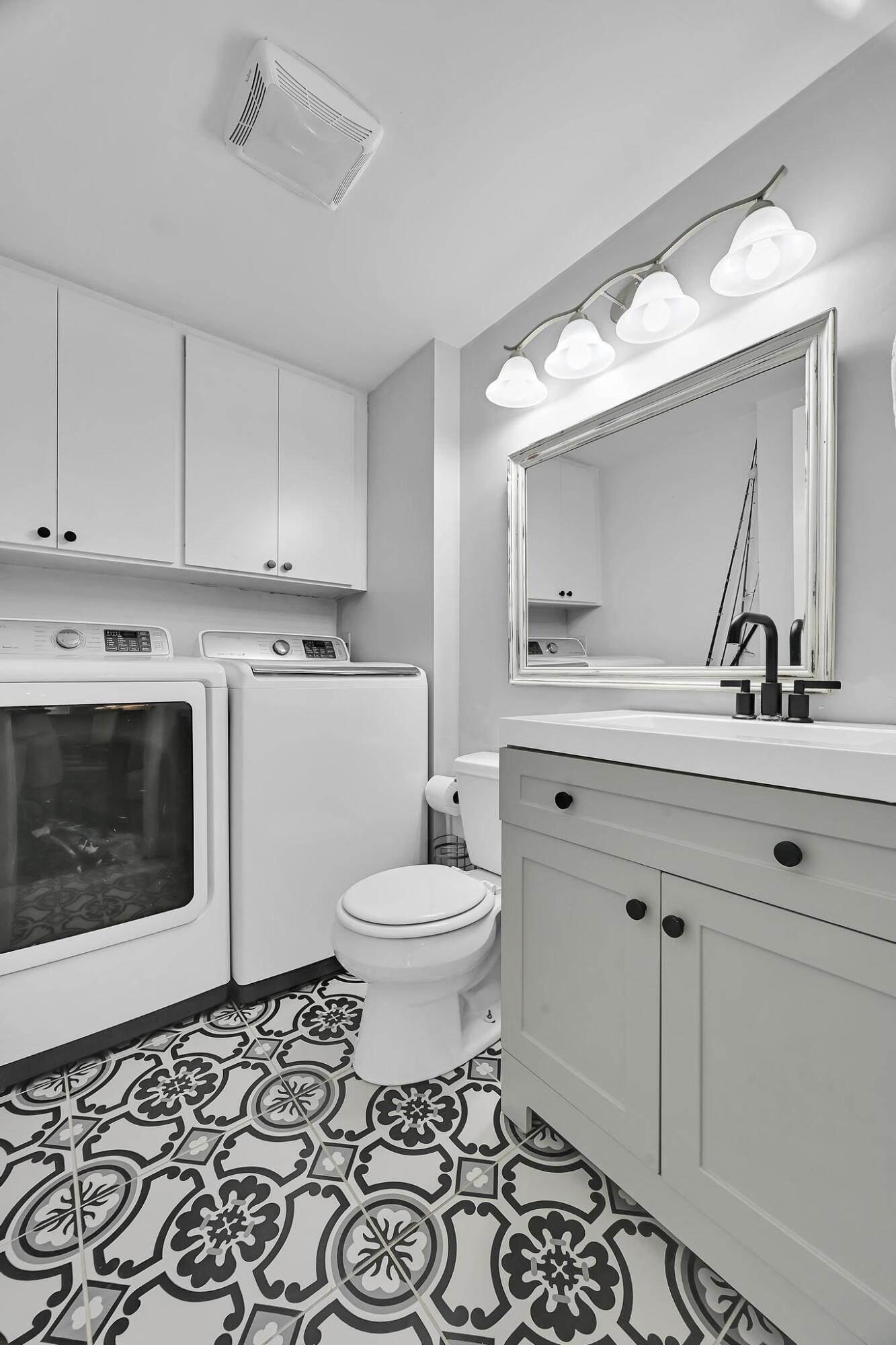 STAMFORD AT SUNSET TRACE (AKA MARTIN DOWNS PLAT 36 - Residential