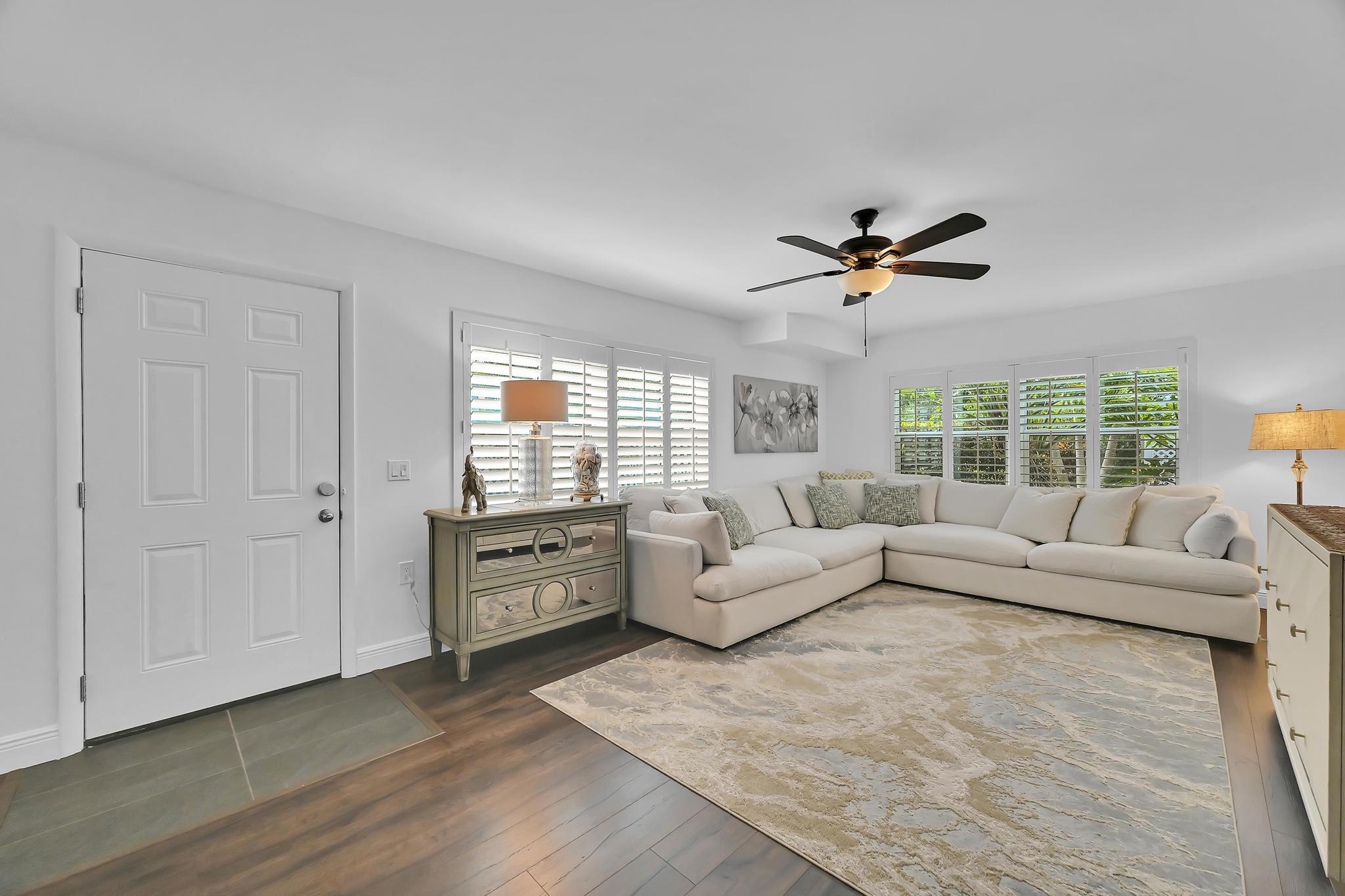 STAMFORD AT SUNSET TRACE (AKA MARTIN DOWNS PLAT 36 - Residential