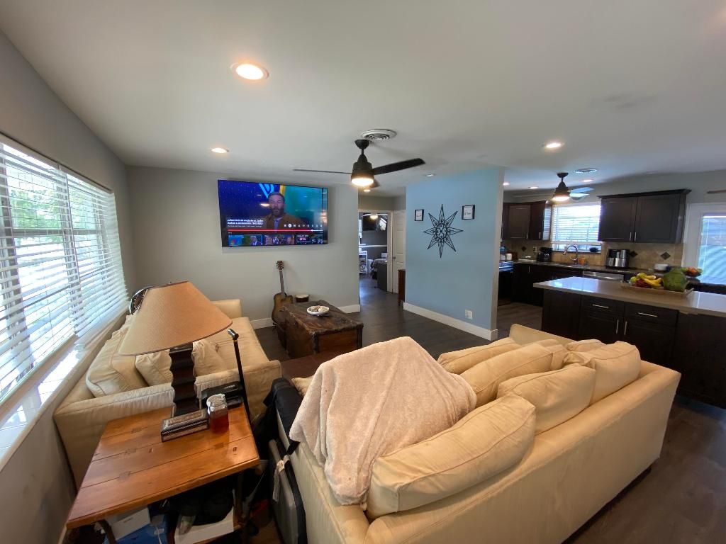 Photo of 124 SE 11th Street, Deerfield Beach, FL 33441 (MLS # R11109777)