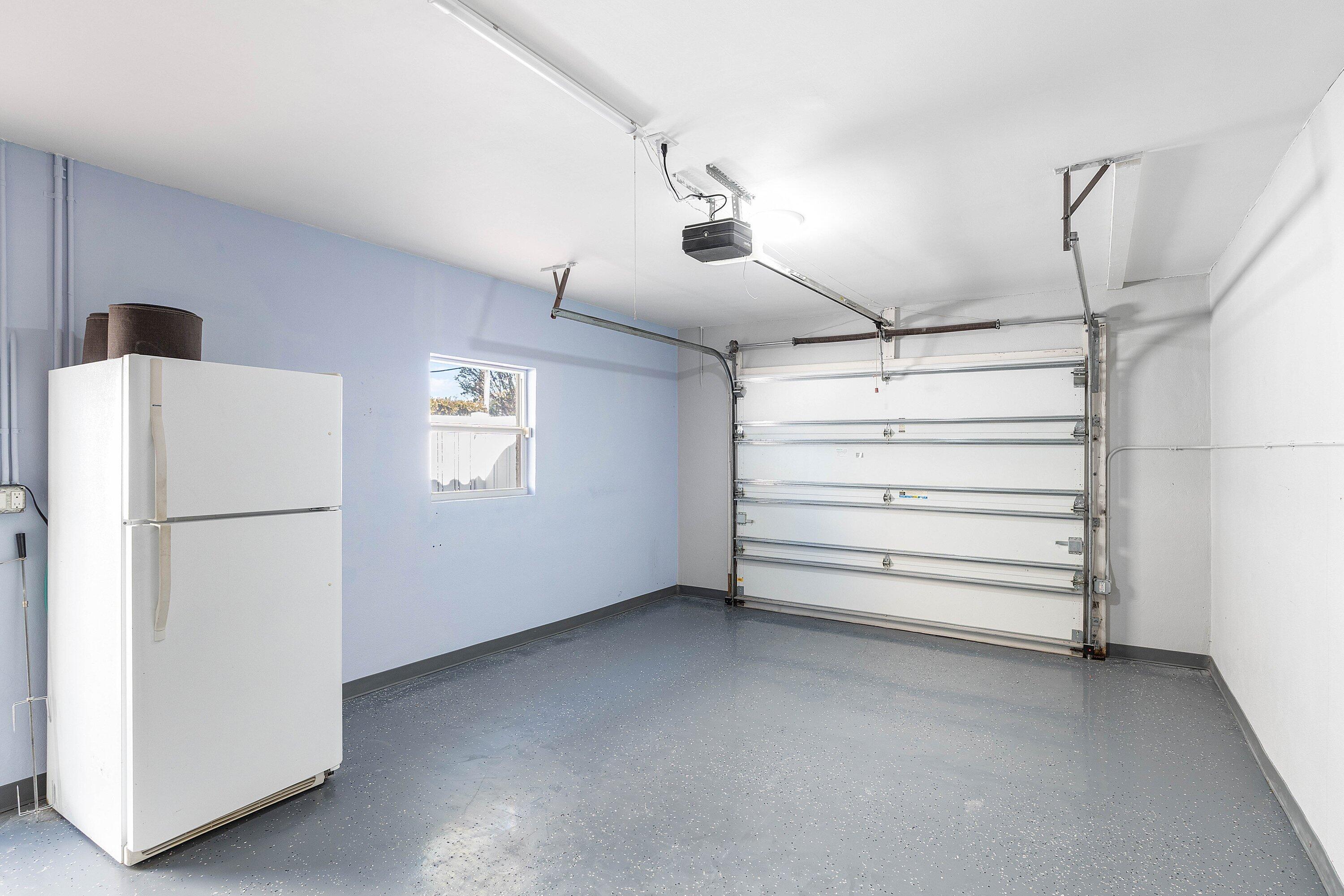 POMPANO ISLES SEC - Residential Lease