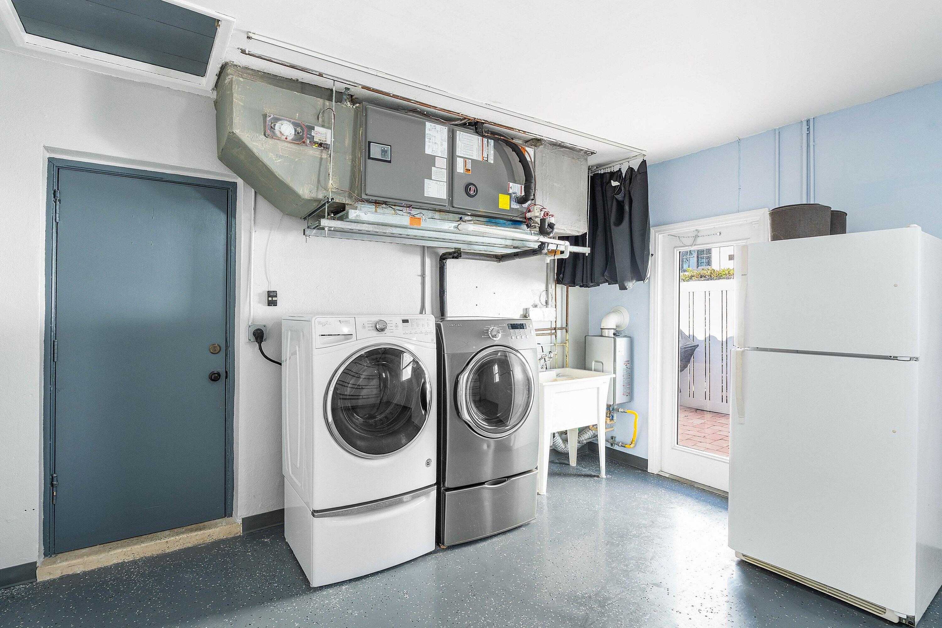 POMPANO ISLES SEC - Residential Lease