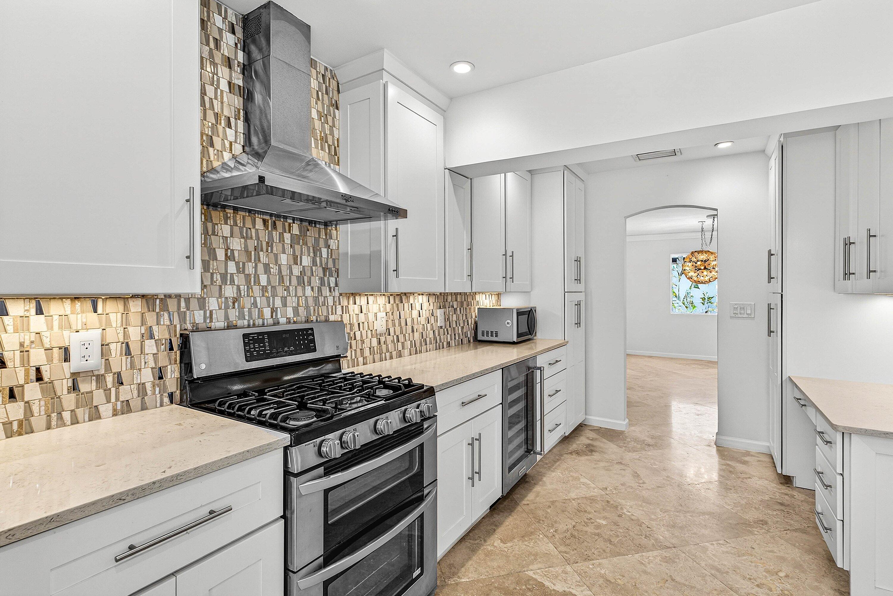 POMPANO ISLES SEC - Residential Lease