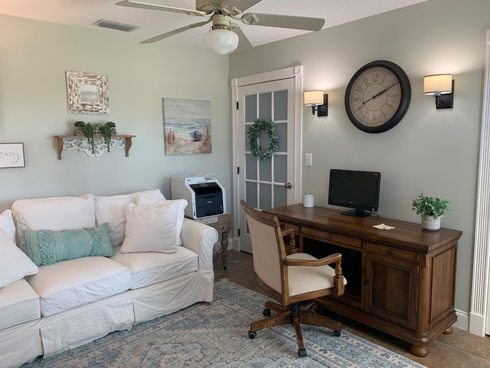 MEADOW WOOD OF THE LANDINGS AT WELLINGTO - Residential