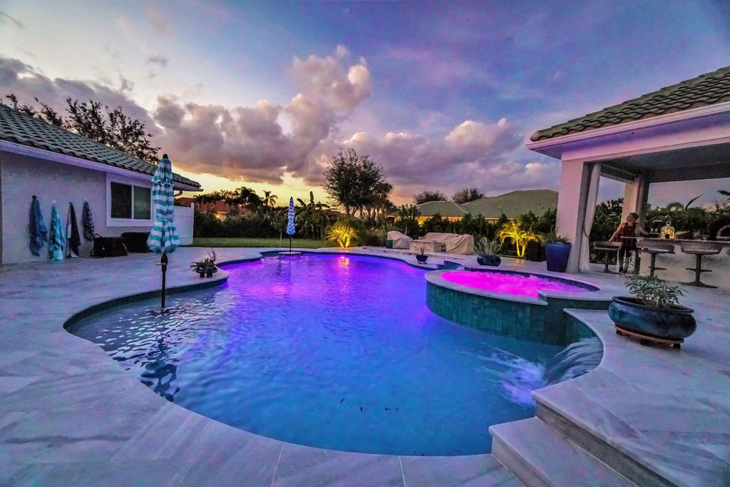 Photo of 15925 Springhill Court, Wellington, FL 33414 (MLS # B26012956)