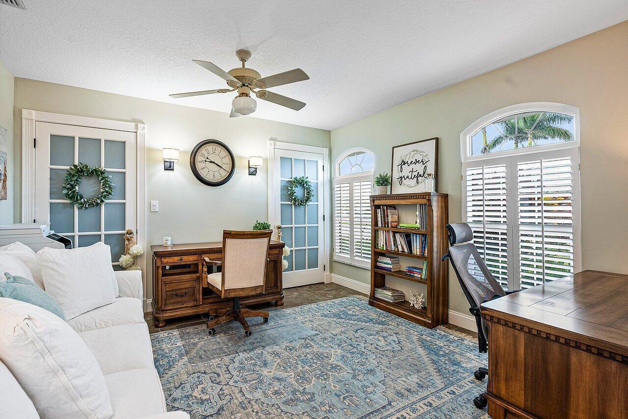 MEADOW WOOD OF THE LANDINGS AT WELLINGTO - Residential