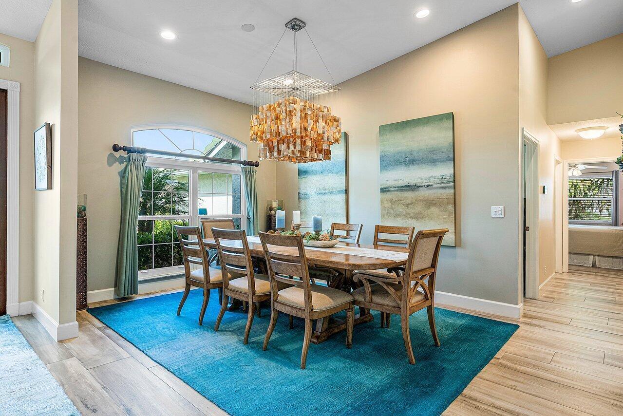 MEADOW WOOD OF THE LANDINGS AT WELLINGTO - Residential