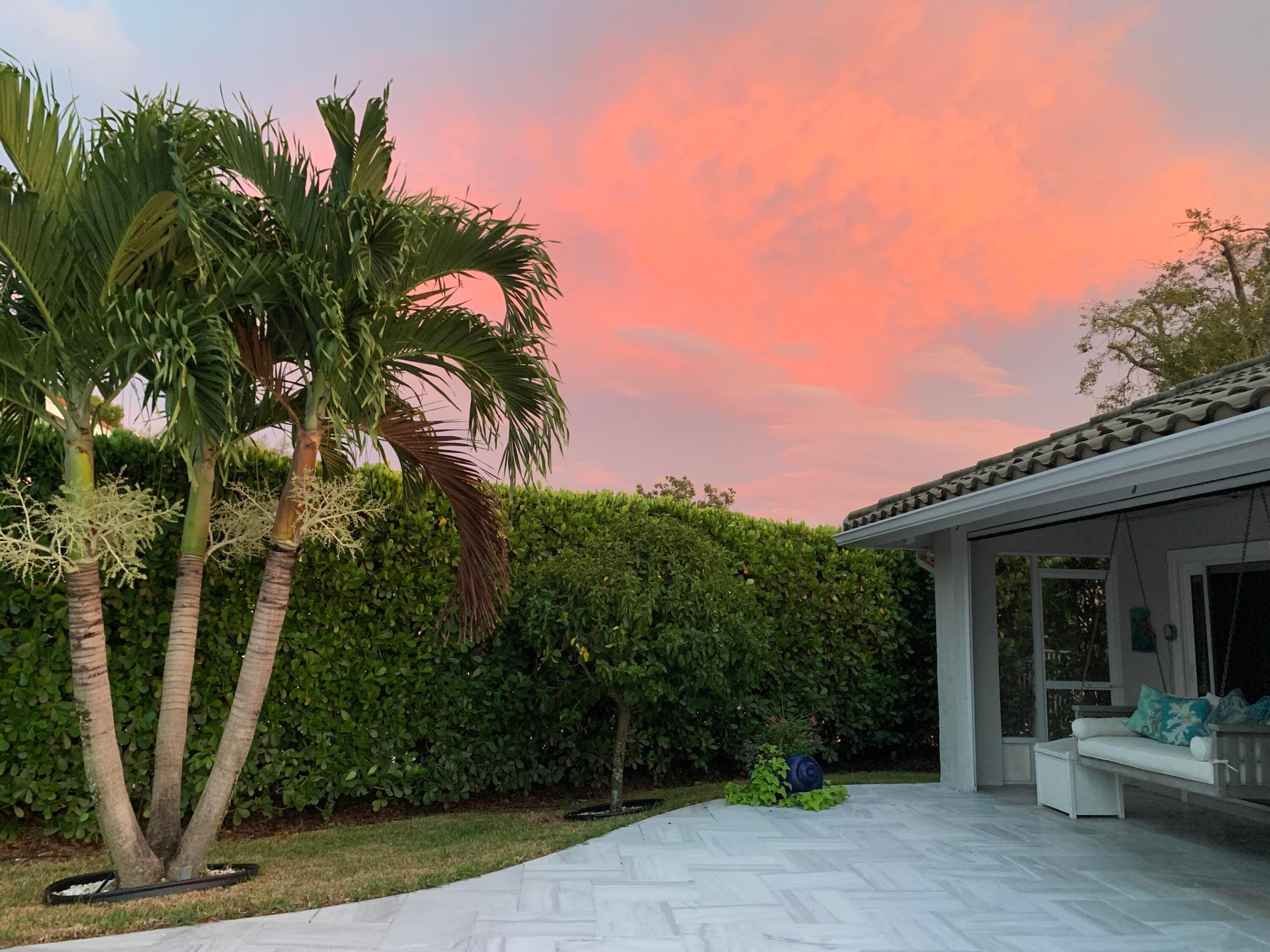 MEADOW WOOD OF THE LANDINGS AT WELLINGTO - Residential