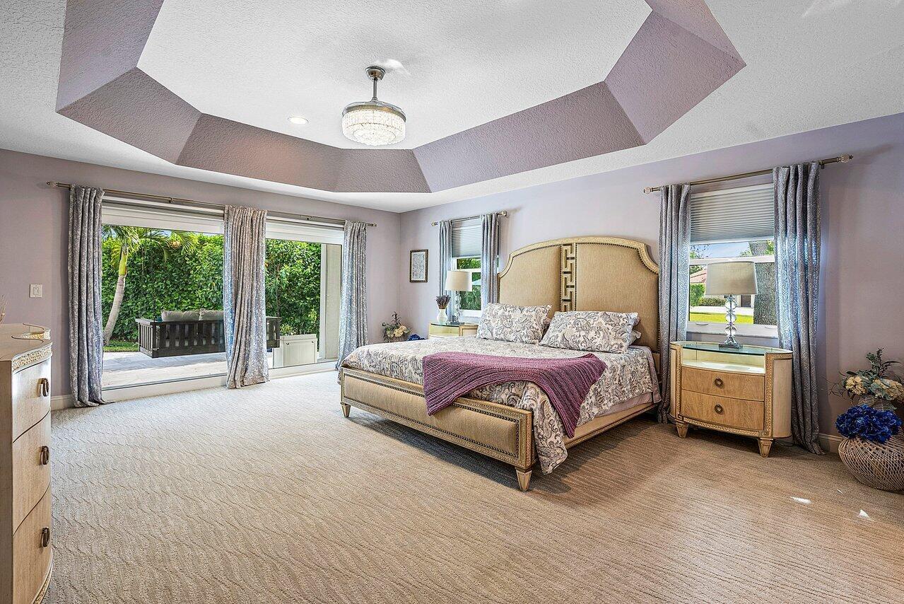 MEADOW WOOD OF THE LANDINGS AT WELLINGTO - Residential