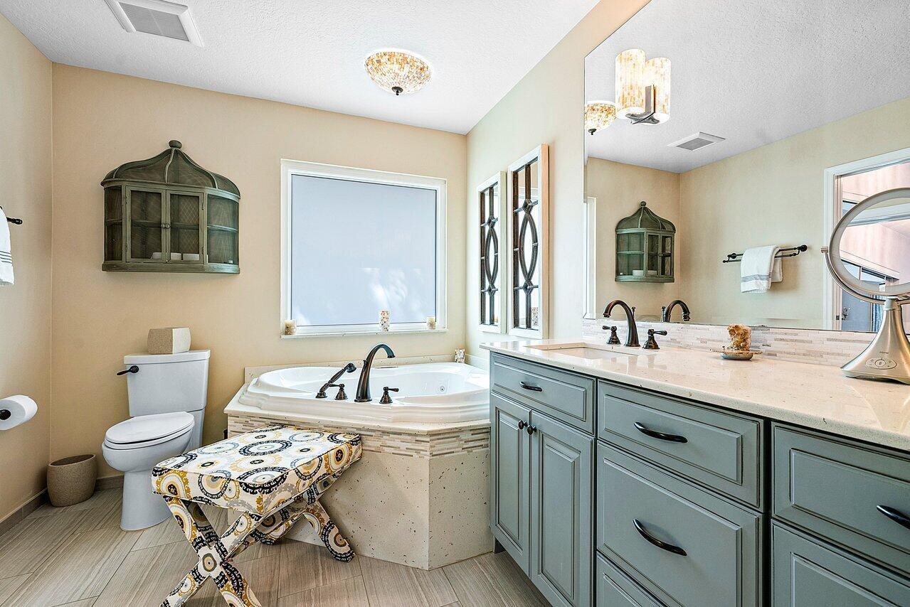 MEADOW WOOD OF THE LANDINGS AT WELLINGTO - Residential