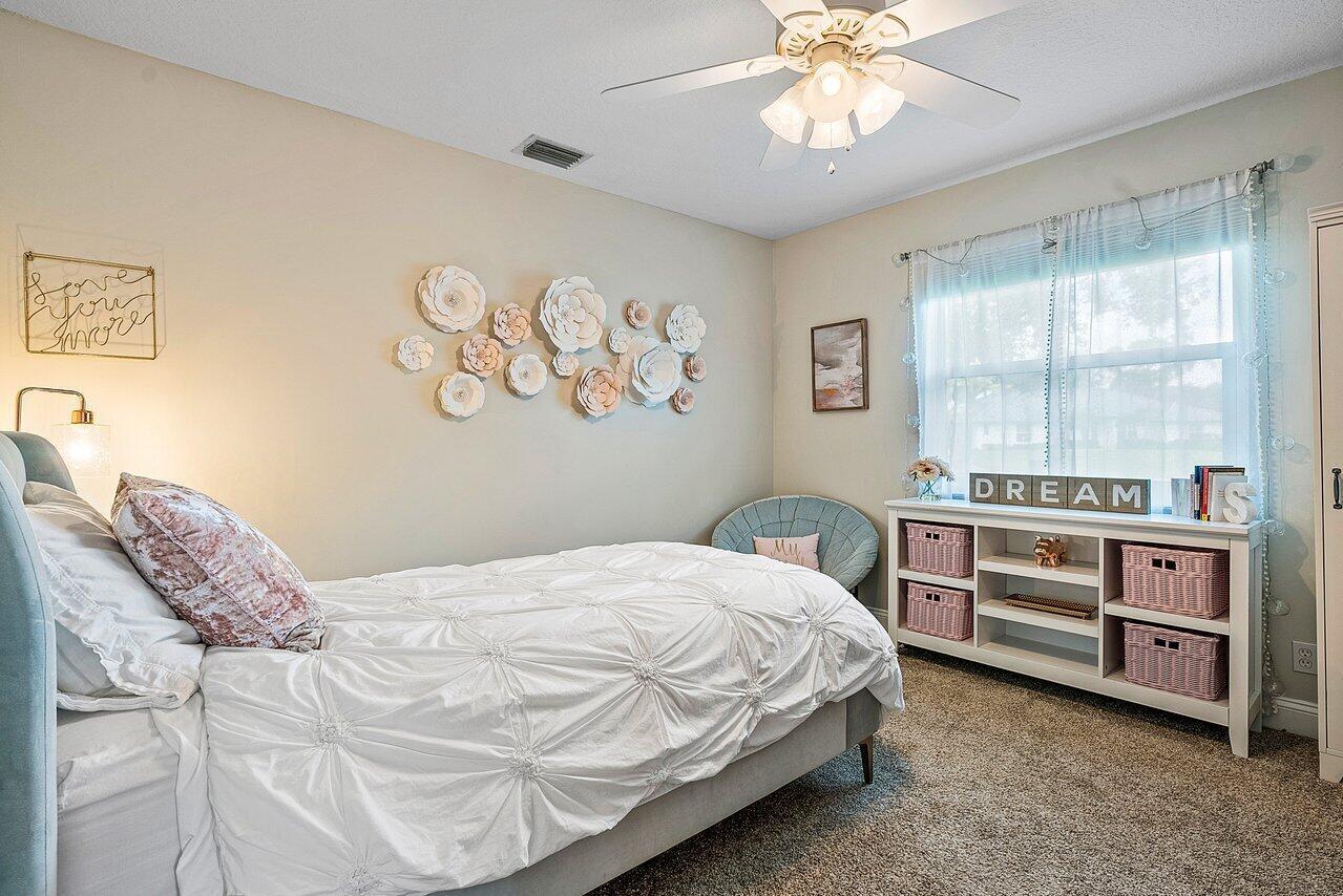 MEADOW WOOD OF THE LANDINGS AT WELLINGTO - Residential