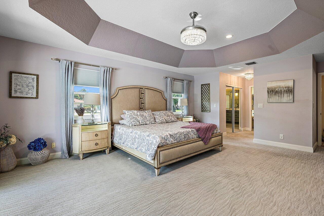 MEADOW WOOD OF THE LANDINGS AT WELLINGTO - Residential