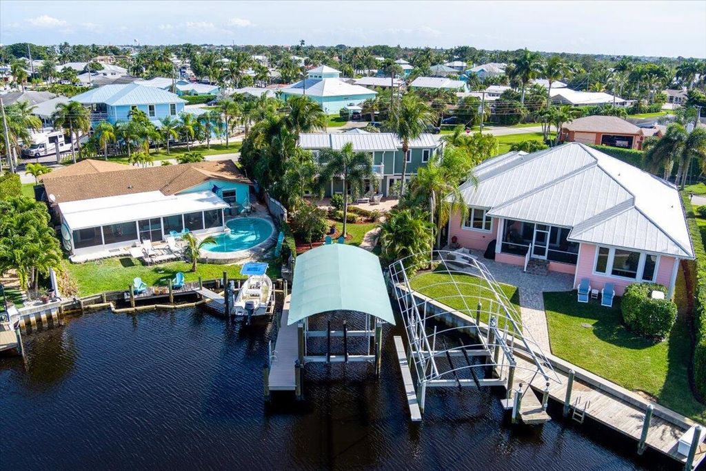 Photo of 340 SW Beachway Avenue, Palm City, FL 34990 (MLS # R10956036)