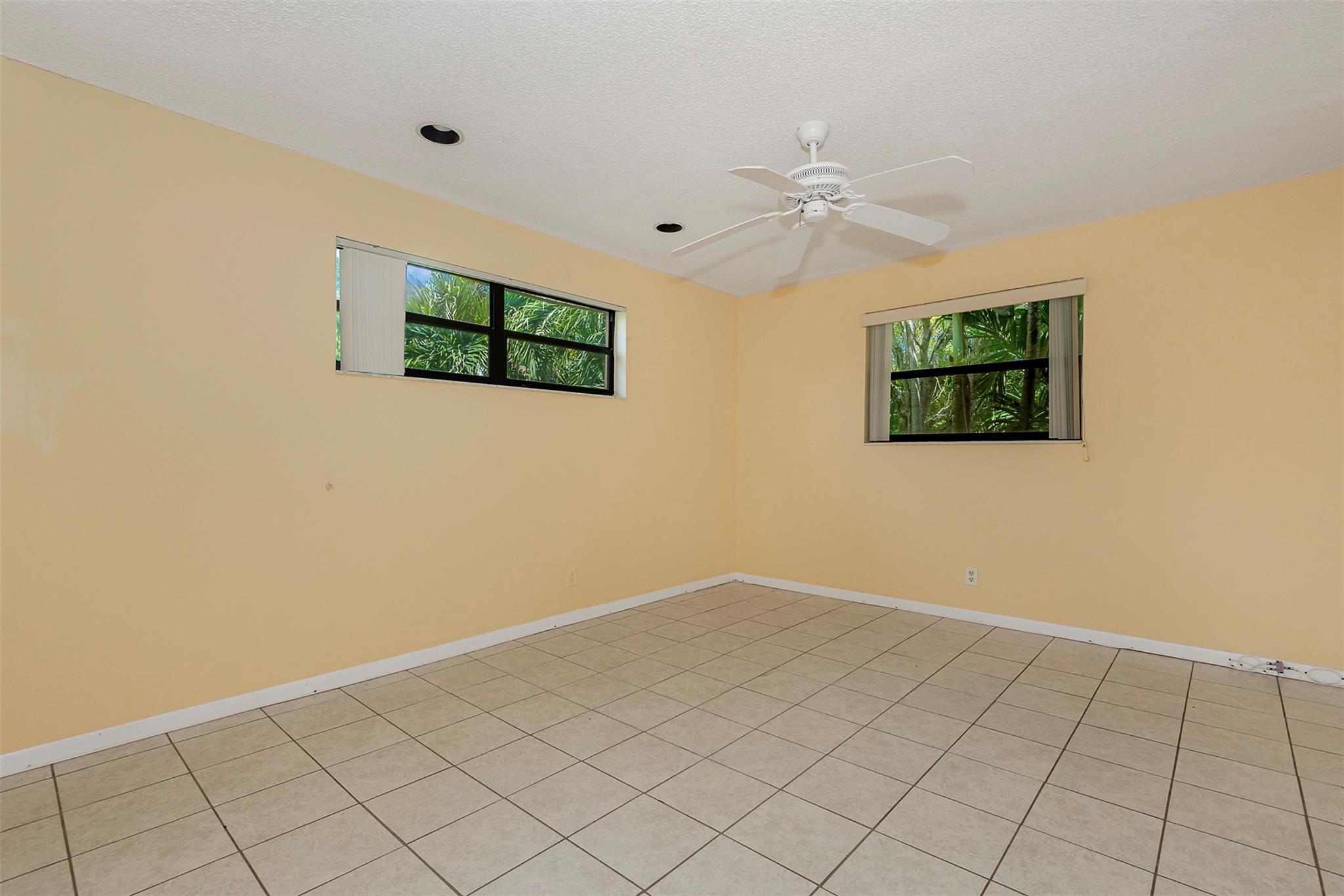 Glenwood Sub 69-33 B - Residential Income