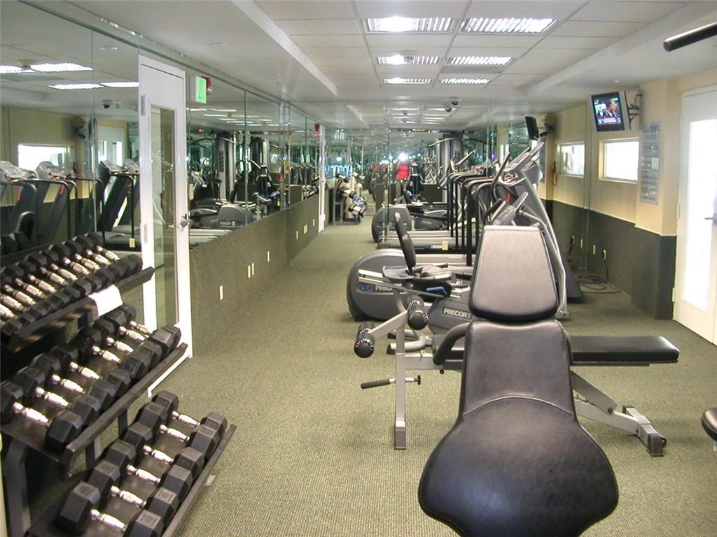 Ocean Monarch - Residential