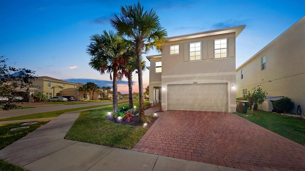 Photo of 1501 NW Cataluna Circle, Port St Lucie, FL 34986 (MLS # R10851272)