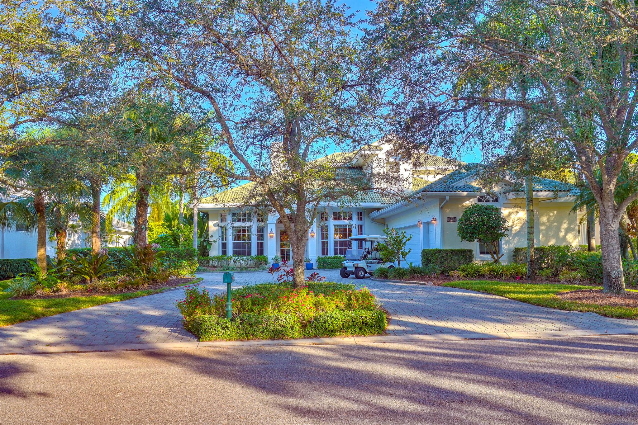 Stuart, Florida, 34997, United States, 5 Bedrooms Bedrooms, ,4 BathroomsBathrooms,Residential,Active,1987181