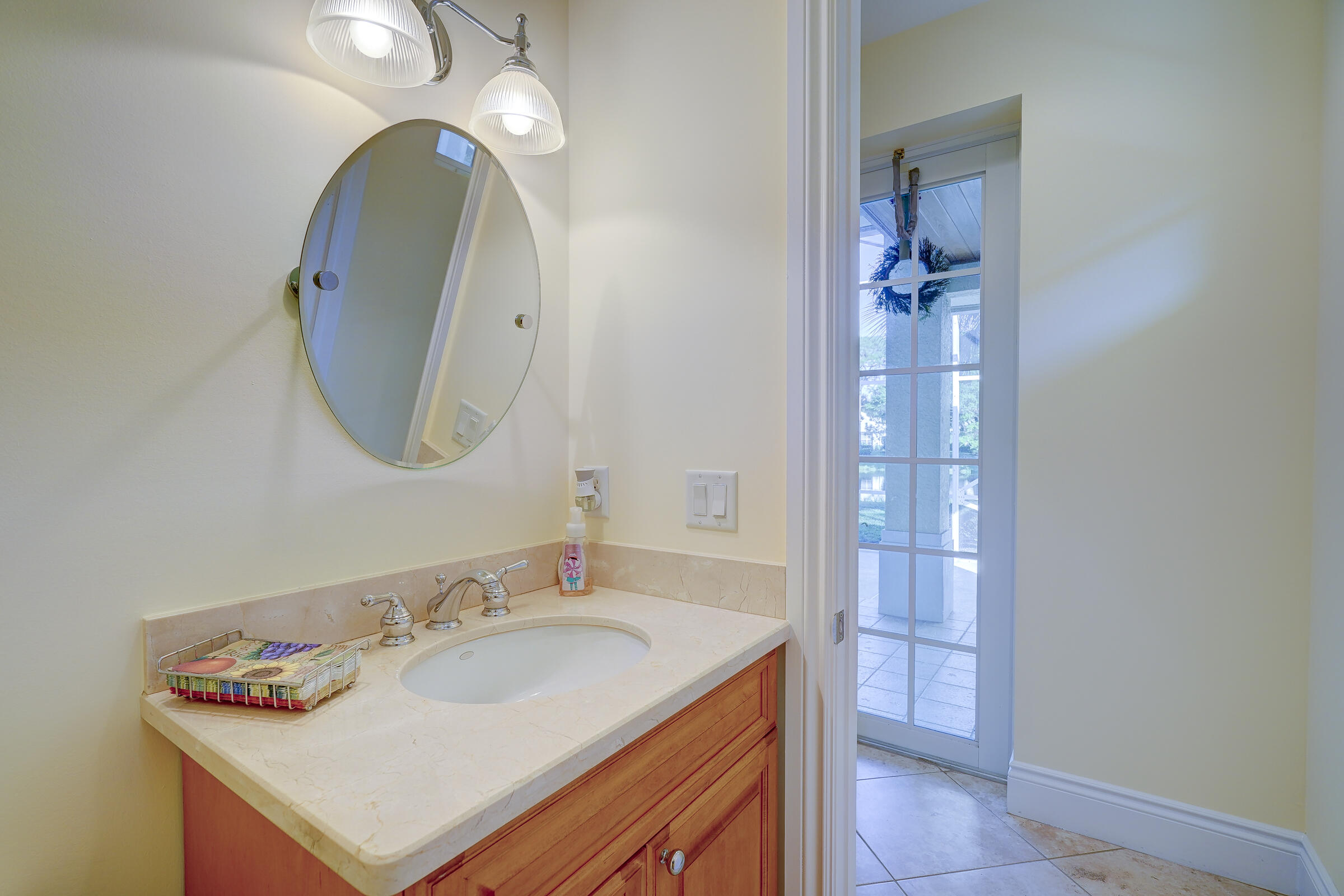 WILLOUGHBY - Residential