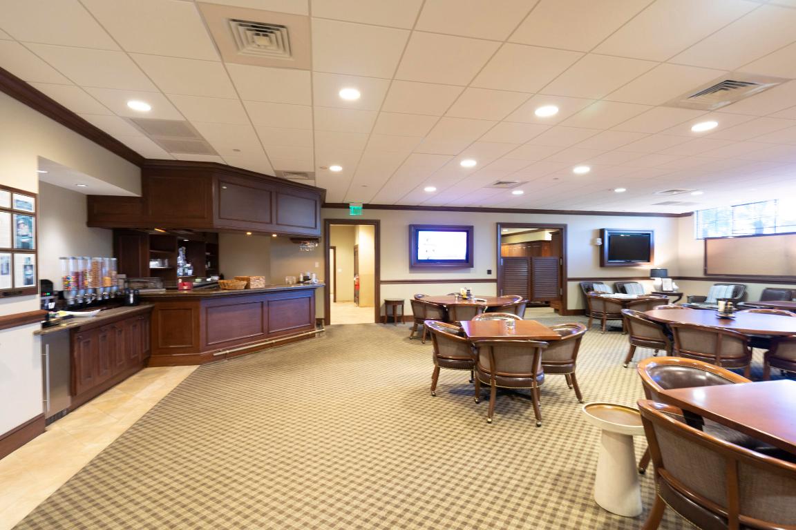 Stuart, Florida, 34997, United States, 5 Bedrooms Bedrooms, ,4 BathroomsBathrooms,Residential,Active,1987181