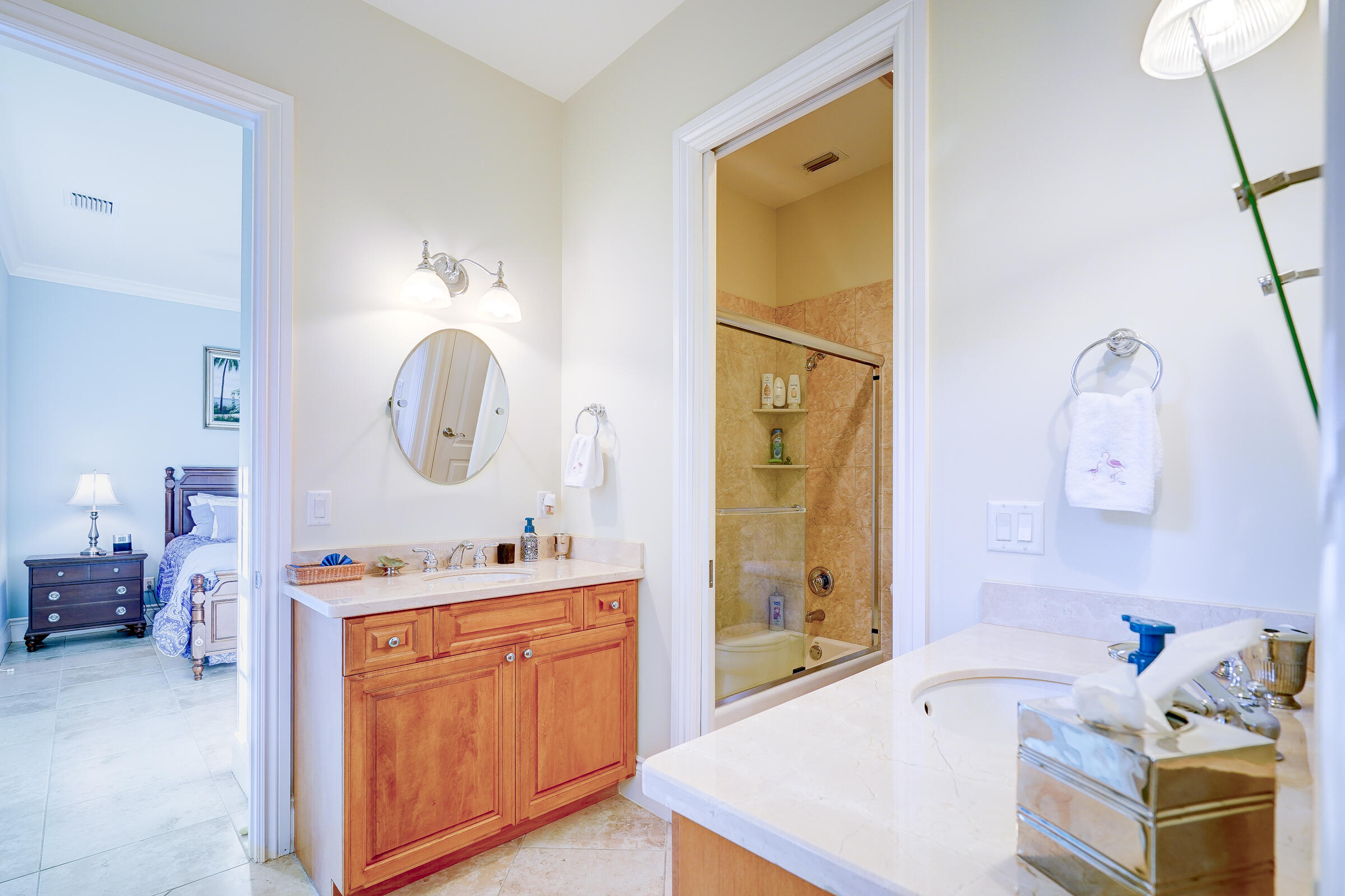 WILLOUGHBY - Residential