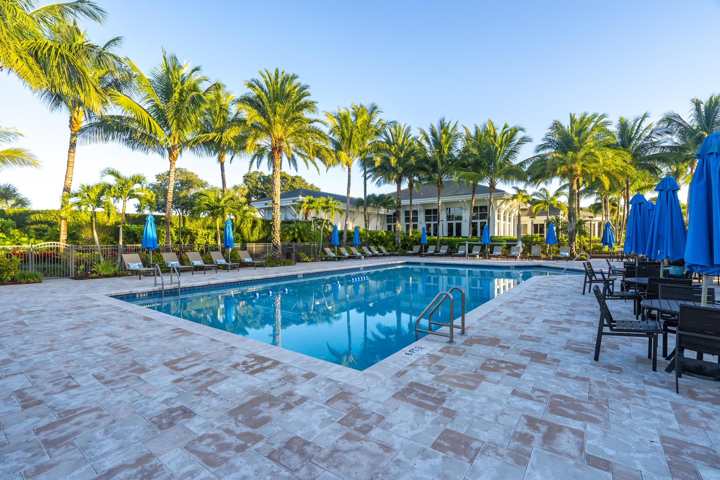 WILLOUGHBY - Residential