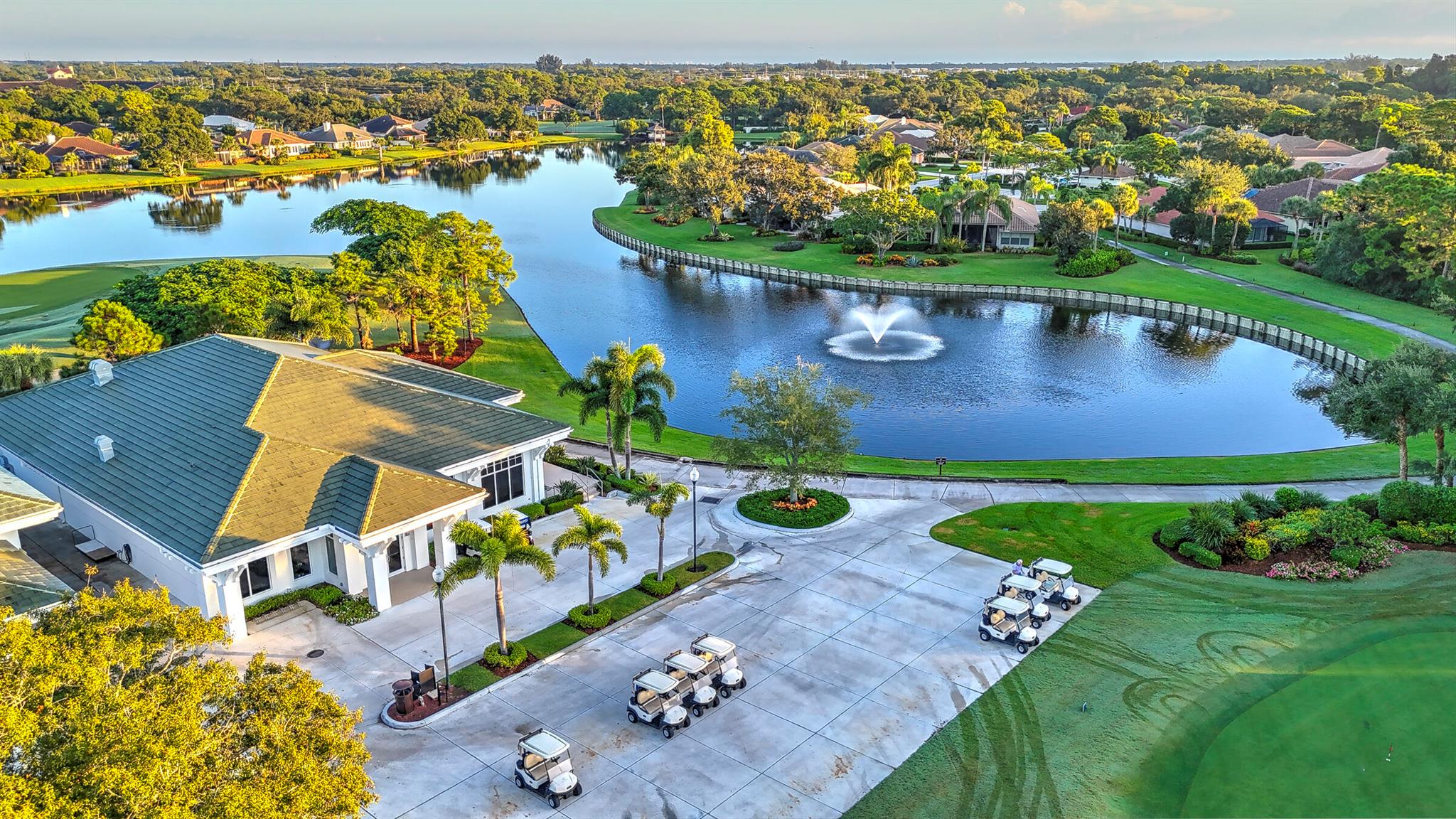 Stuart, Florida, 34997, United States, 5 Bedrooms Bedrooms, ,4 BathroomsBathrooms,Residential,Active,1987181