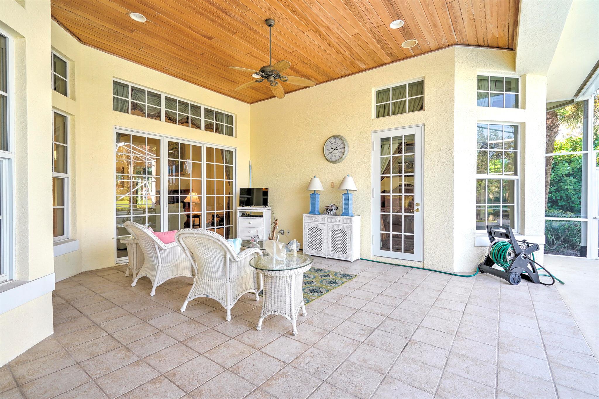 Stuart, Florida, 34997, United States, 5 Bedrooms Bedrooms, ,4 BathroomsBathrooms,Residential,Active,1987181