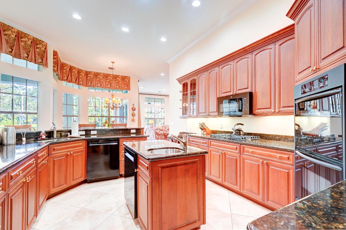 Stuart, Florida, 34997, United States, 5 Bedrooms Bedrooms, ,4 BathroomsBathrooms,Residential,Active,1987181