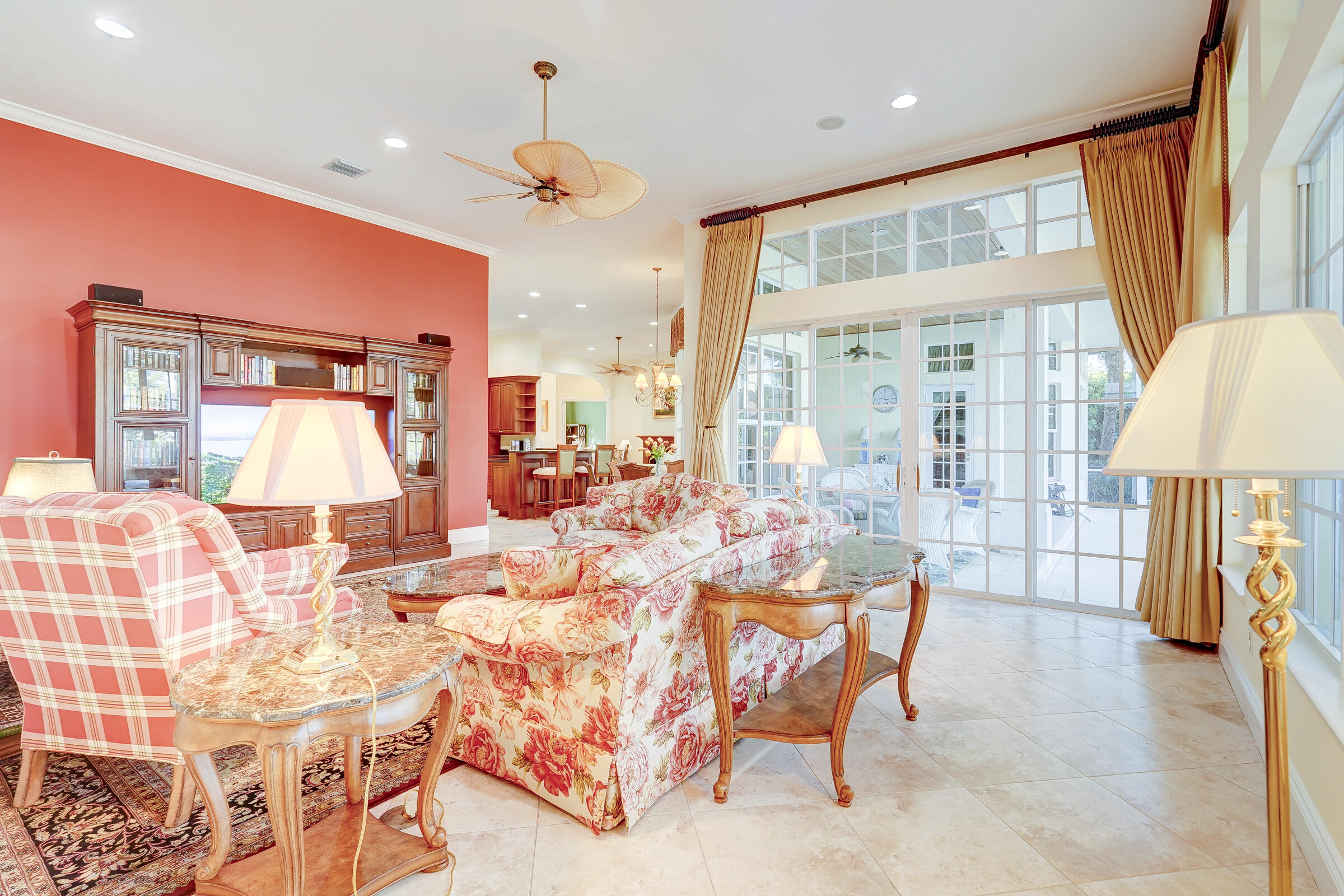 WILLOUGHBY - Residential