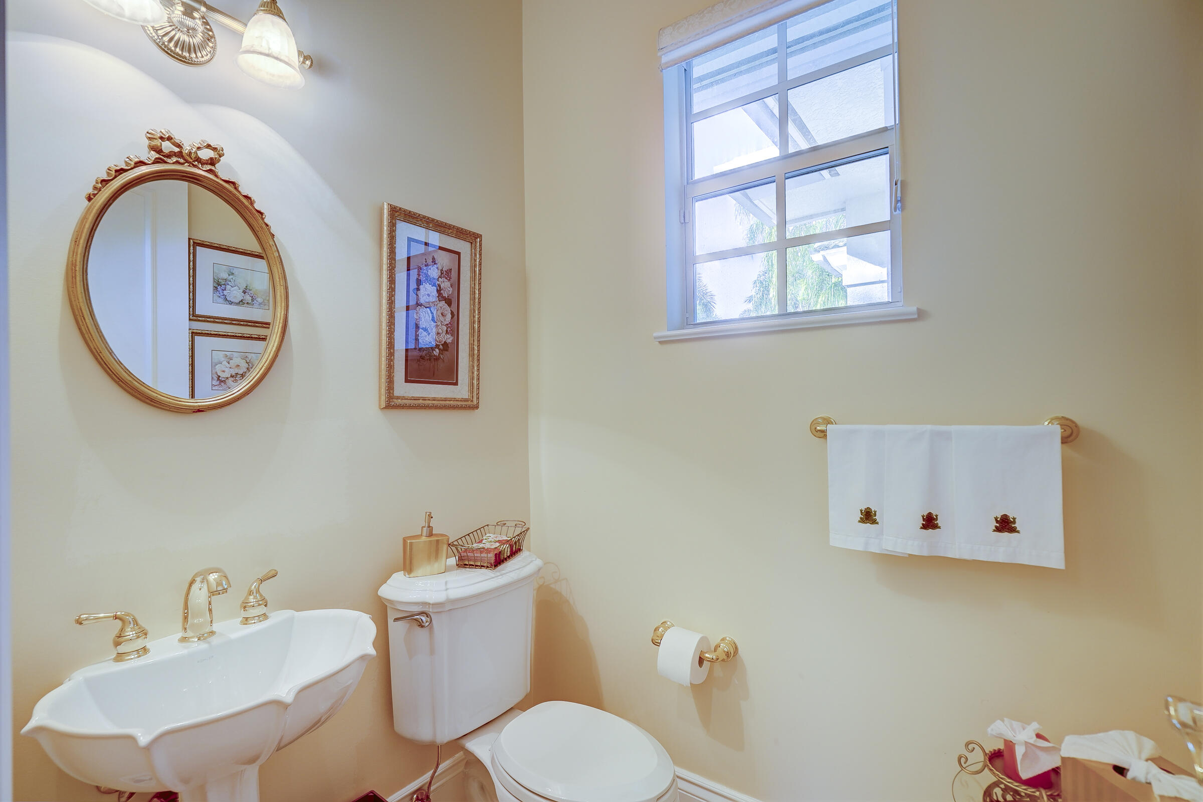 WILLOUGHBY - Residential