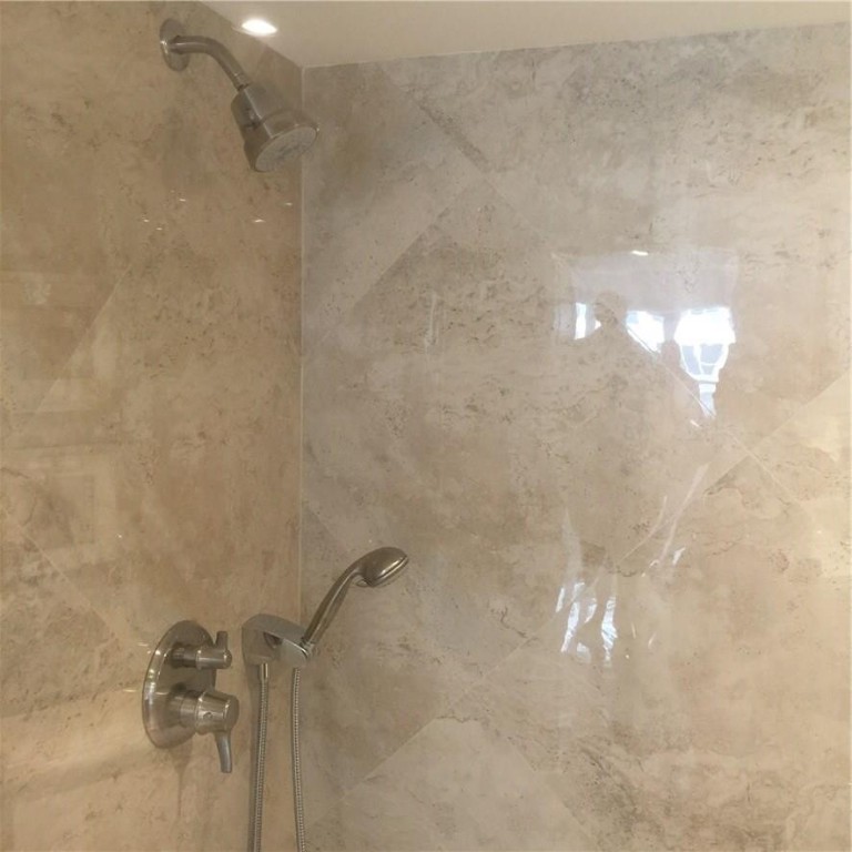 Regency Tower South - Residential