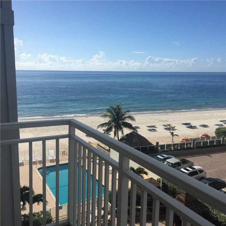 Regency Tower South - Residential