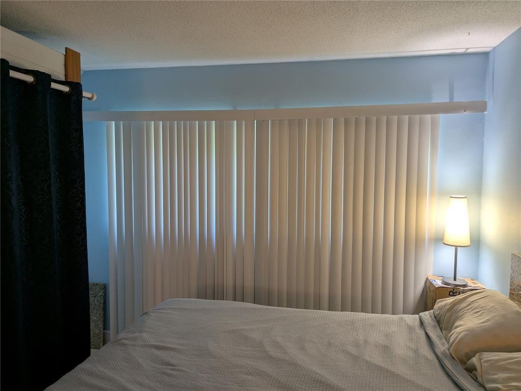 VENETIAN PARK GARDENS CON - Residential