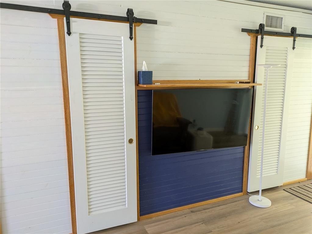 VENETIAN PARK GARDENS CON - Residential