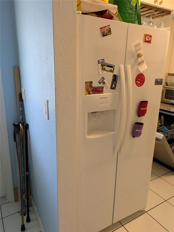 2115 NE 42nd Ct 104N