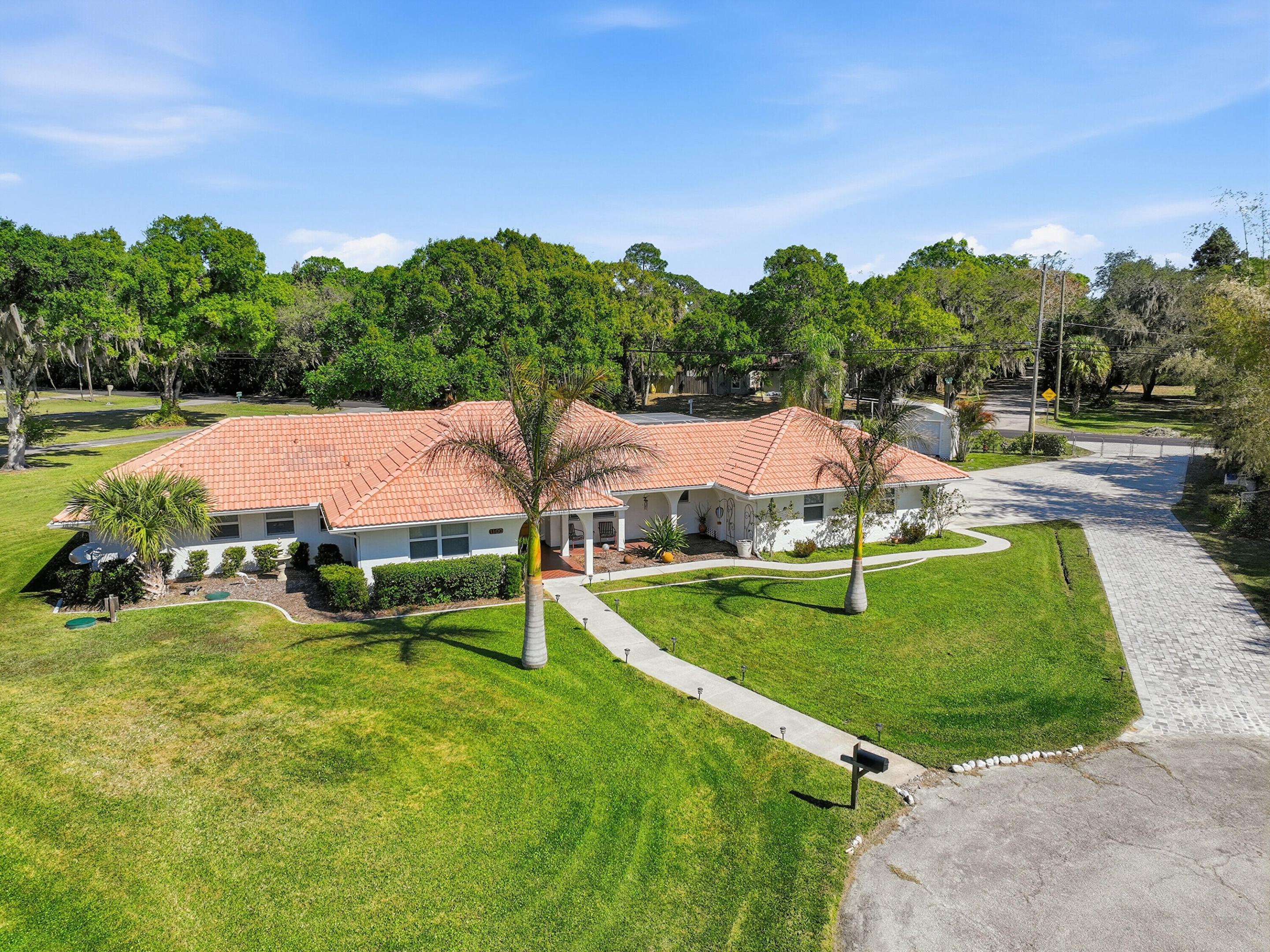 DRIFTWOOD MANOR SECTION 1 - Residential