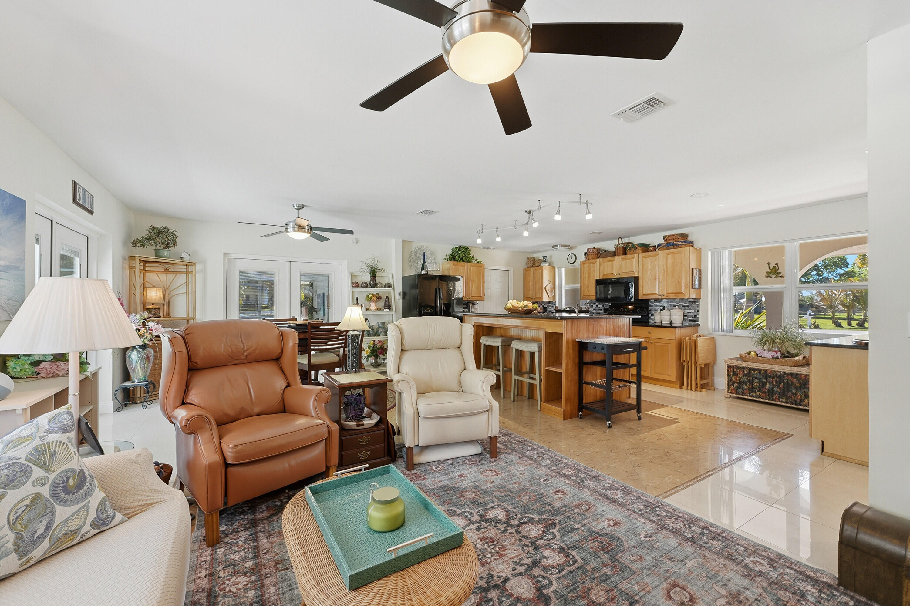 DRIFTWOOD MANOR SECTION 1 - Residential