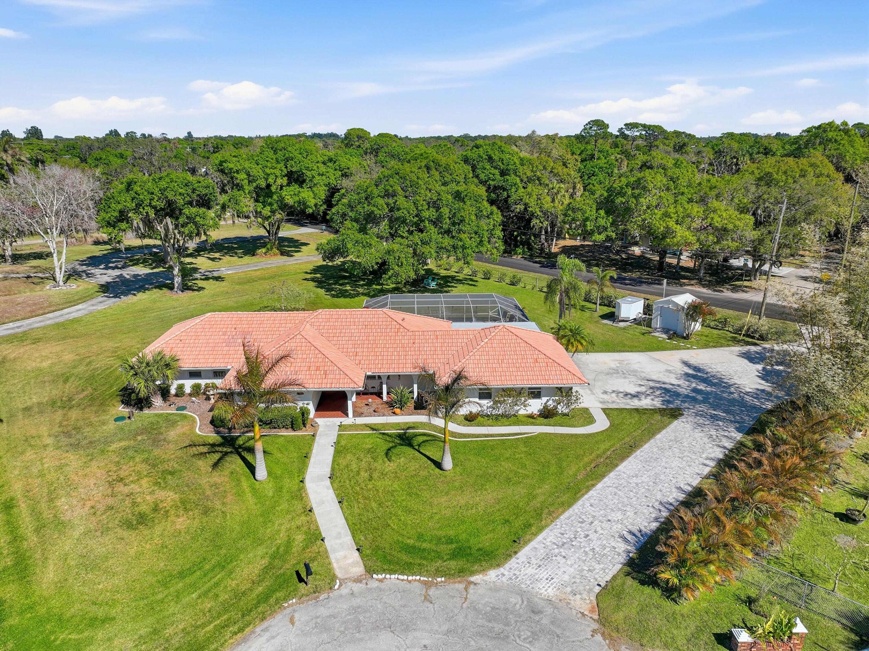 DRIFTWOOD MANOR SECTION 1 - Residential