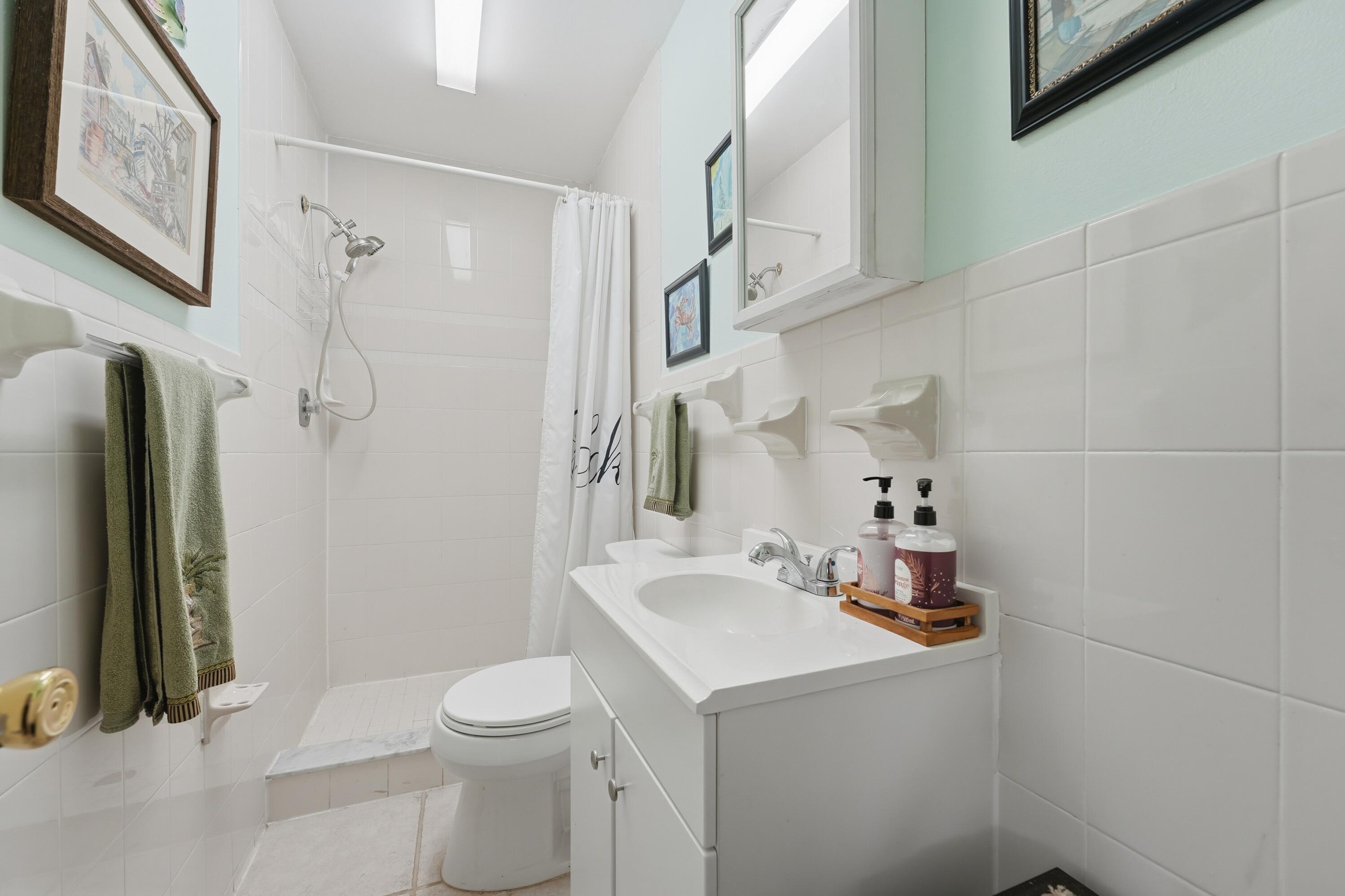 DRIFTWOOD MANOR SECTION 1 - Residential