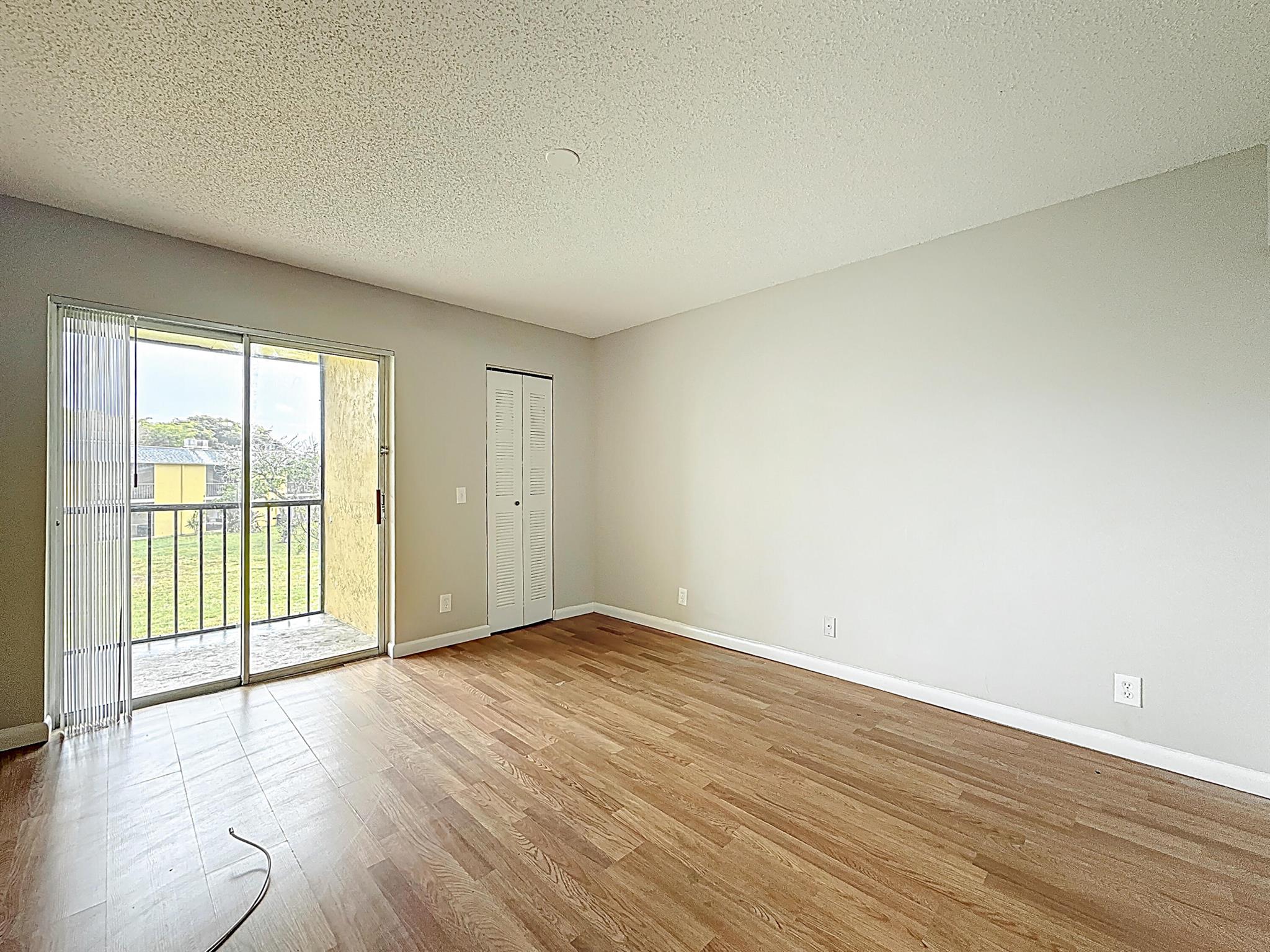 MEADOWS ON THE GREEN CONDO - Residential Lease